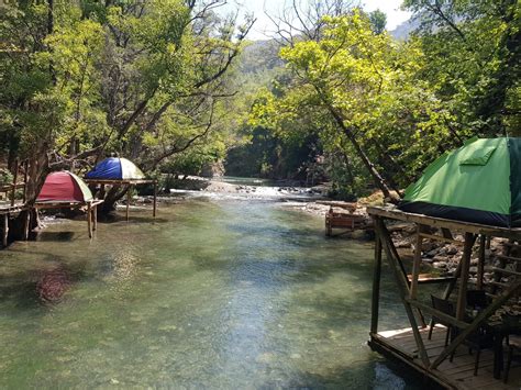 Doğa Kaçamakları ve Kamp Alanları: Kır ve Ormanın İçinde Huzurlu Mekanlar